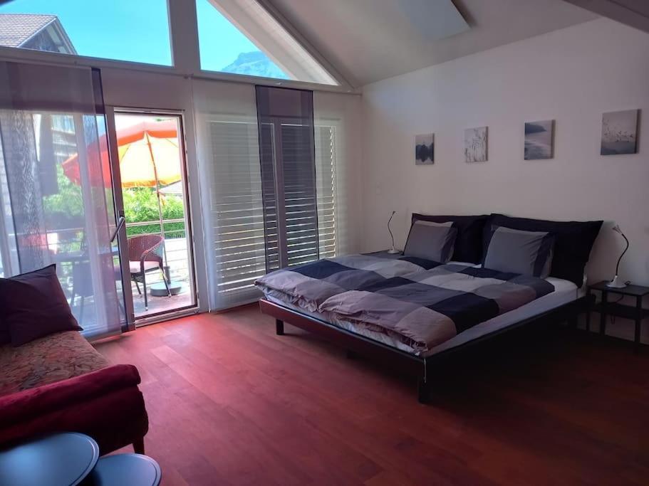 New.. Matten Central Family Suite, Sleeps 4 Matten bei Interlaken Exterior foto